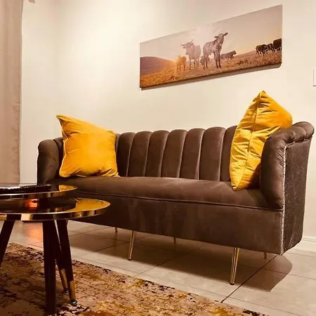 Waterfall Paradise Entire Executive 1 Bed Apt Midrand Exterior foto